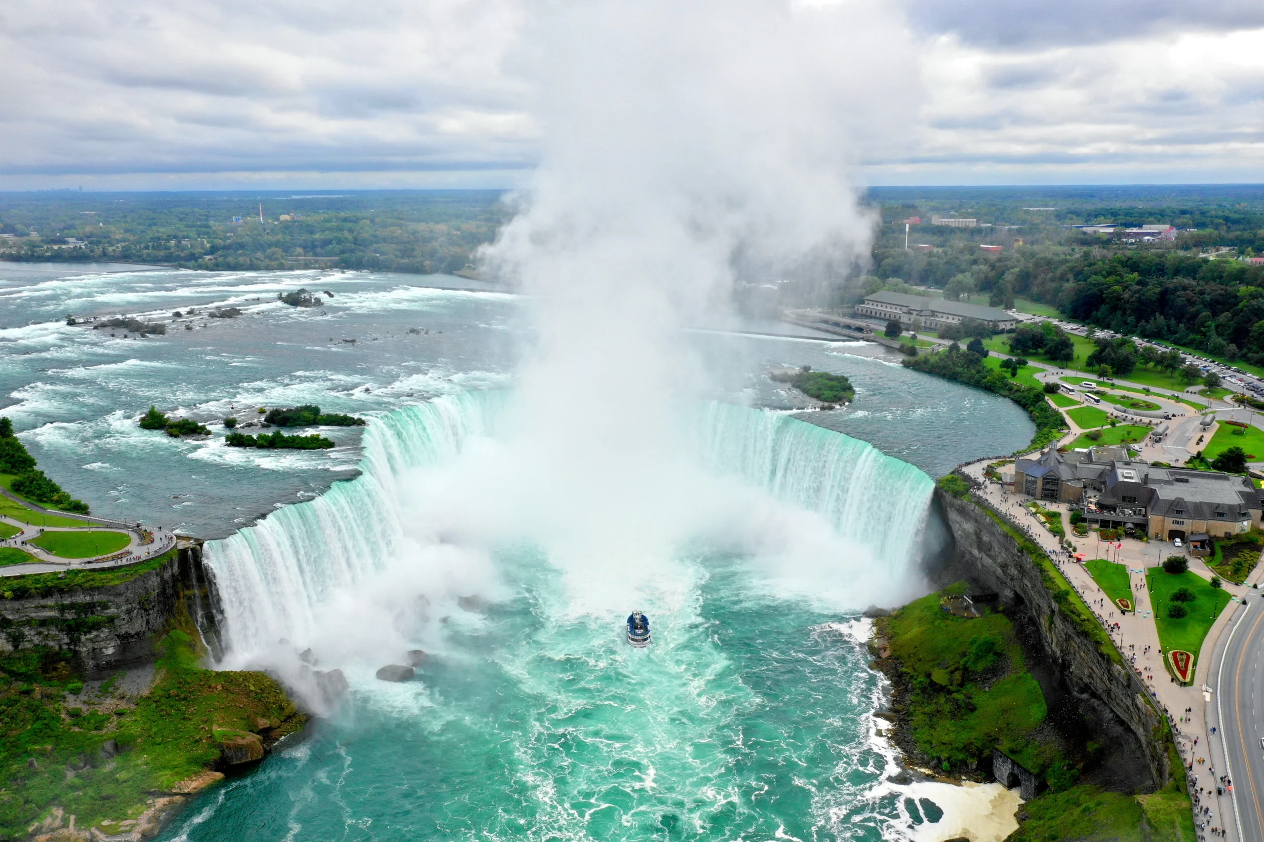 Niagara Falls And City Tours Service