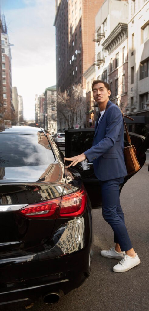 taxi driver getting ready customer